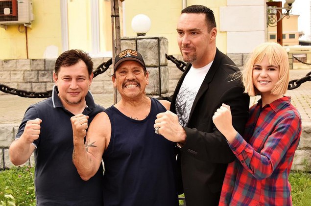 "Максимальный удар" - очередной совместный проект Дакаскоса и Невского 18